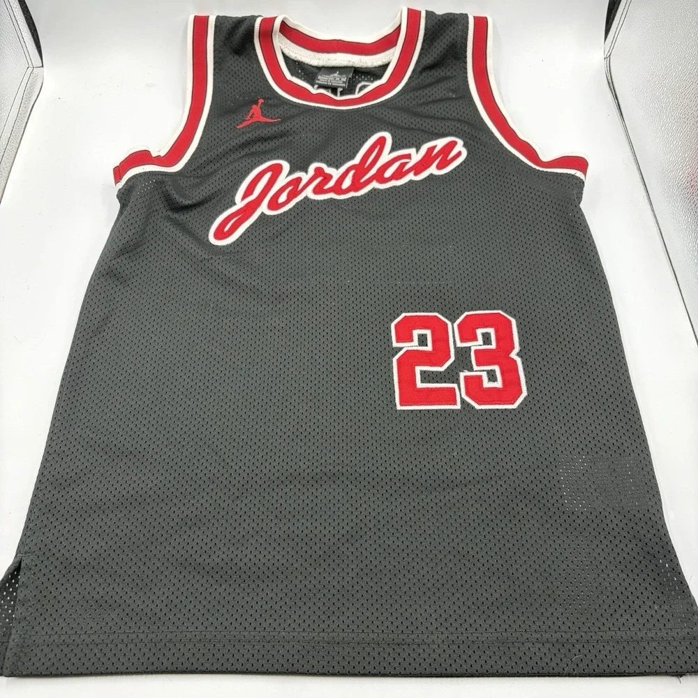 Vintage Nike Air Jordan Michael Jordan Basketball Jersey Size Boys Medium 10/12